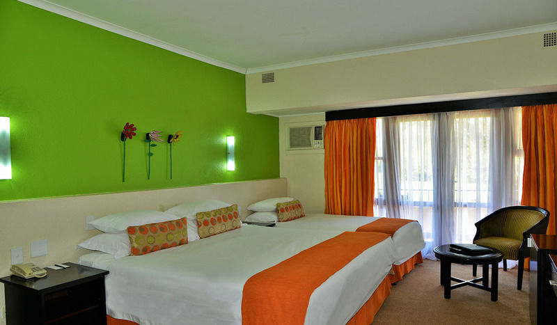 Protea Hotel Winkler ไวท์ริเวอร์ ภายนอก รูปภาพ